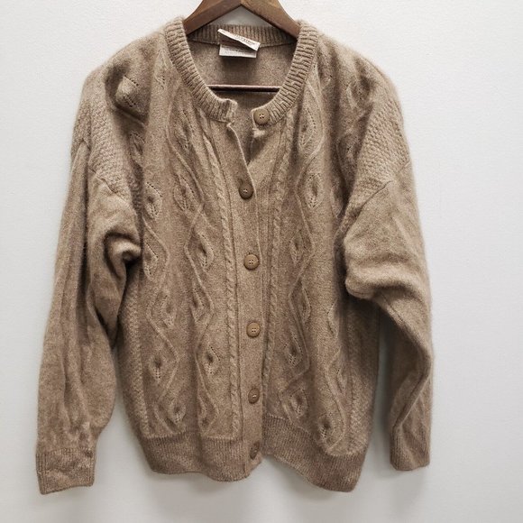 Countrytime New Zealand Sweaters - Countrytime New Zealand Womens Possum Fur Cardigan Size M Beige Button Front